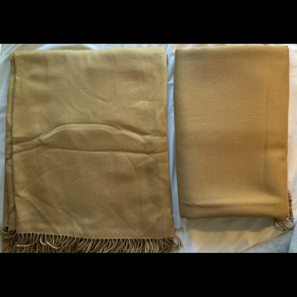 RH SIENA Luxurious 70%Lambswool & 20%Cashmere Throw-in CAMEL,96“x 71“,Italy. NEW